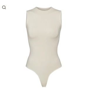 SKIMS BONE ESSENTIAL BODYSUIT